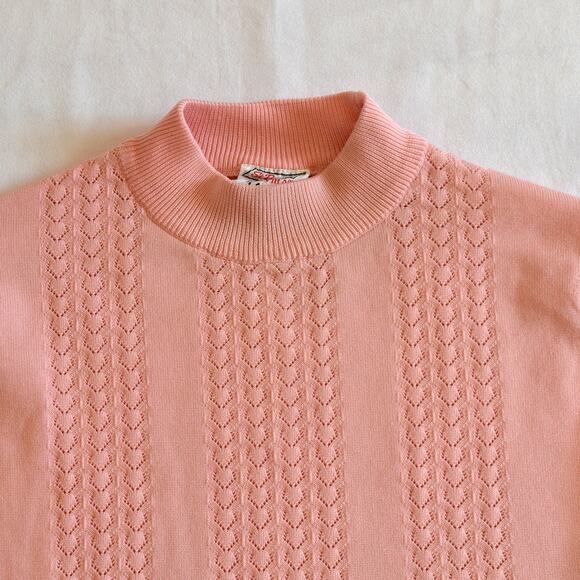 Vintage 70s St. Bernard Pink Knitted Sweater Made in Ireland, Size Medium - Picture 3 of 7